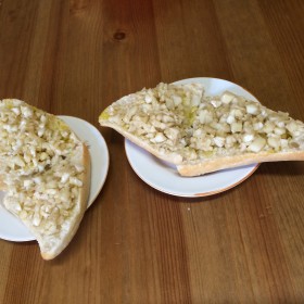 Topinambur Bruschetta